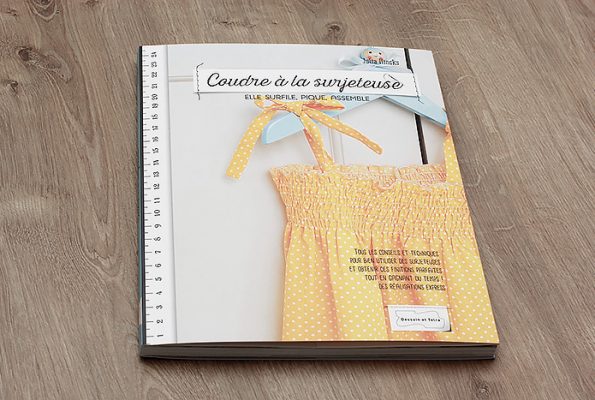 Coudre à la surjeteuse : elle surfile, pique, assemble