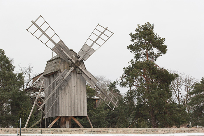 skansen-stockholm-hiver-moulin-lalouandco