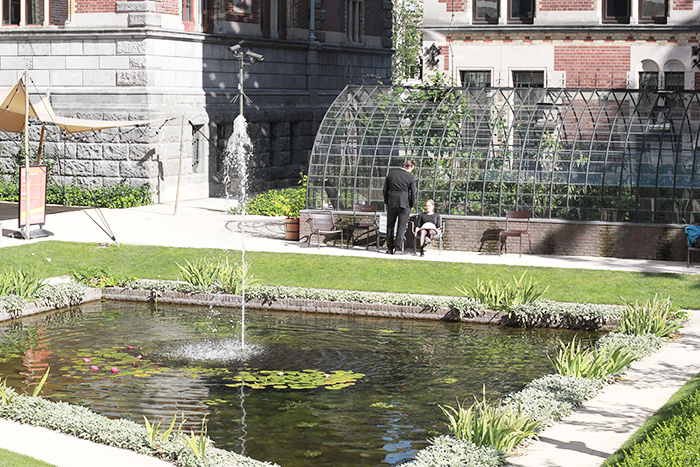 amsterdam-cityguide-lalouandco-fontaine